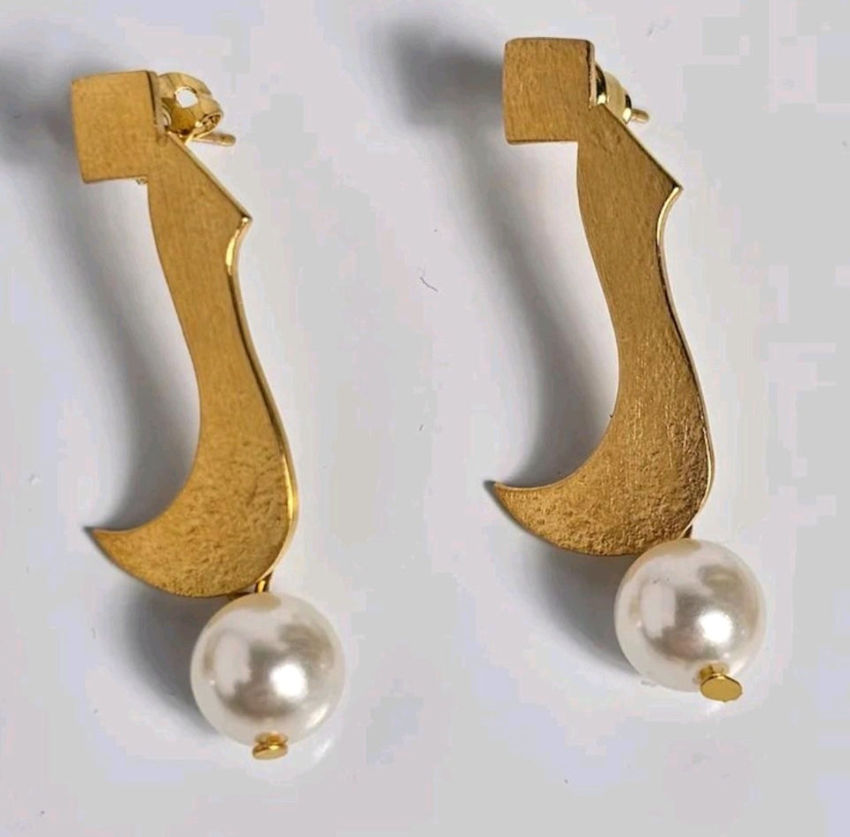 Monogram Studs with Pearl Detail - Arabic Initials