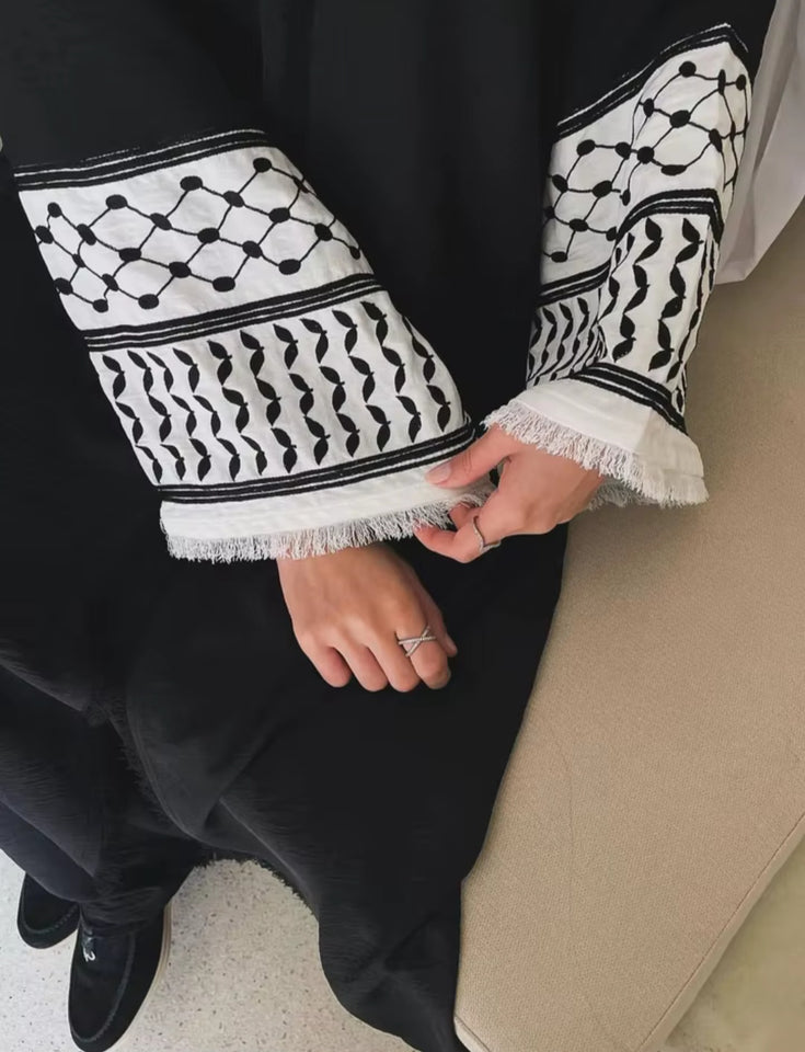 Keffiyeh style abayah robe flared sleeves